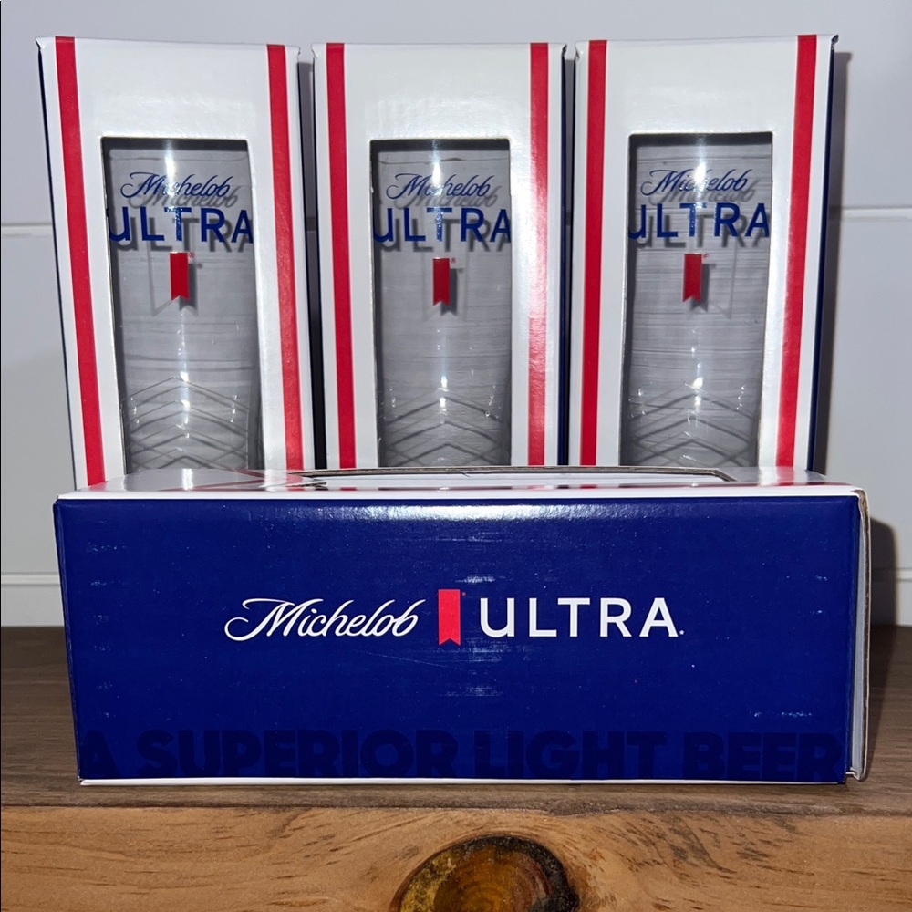 BNIB - Michelob Ultra Pint Glass Set - Picture 2 of 9